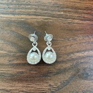 Silver Pearl Drop Earrings